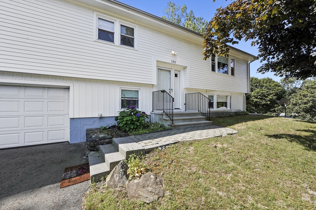 132 Winifred Avenue