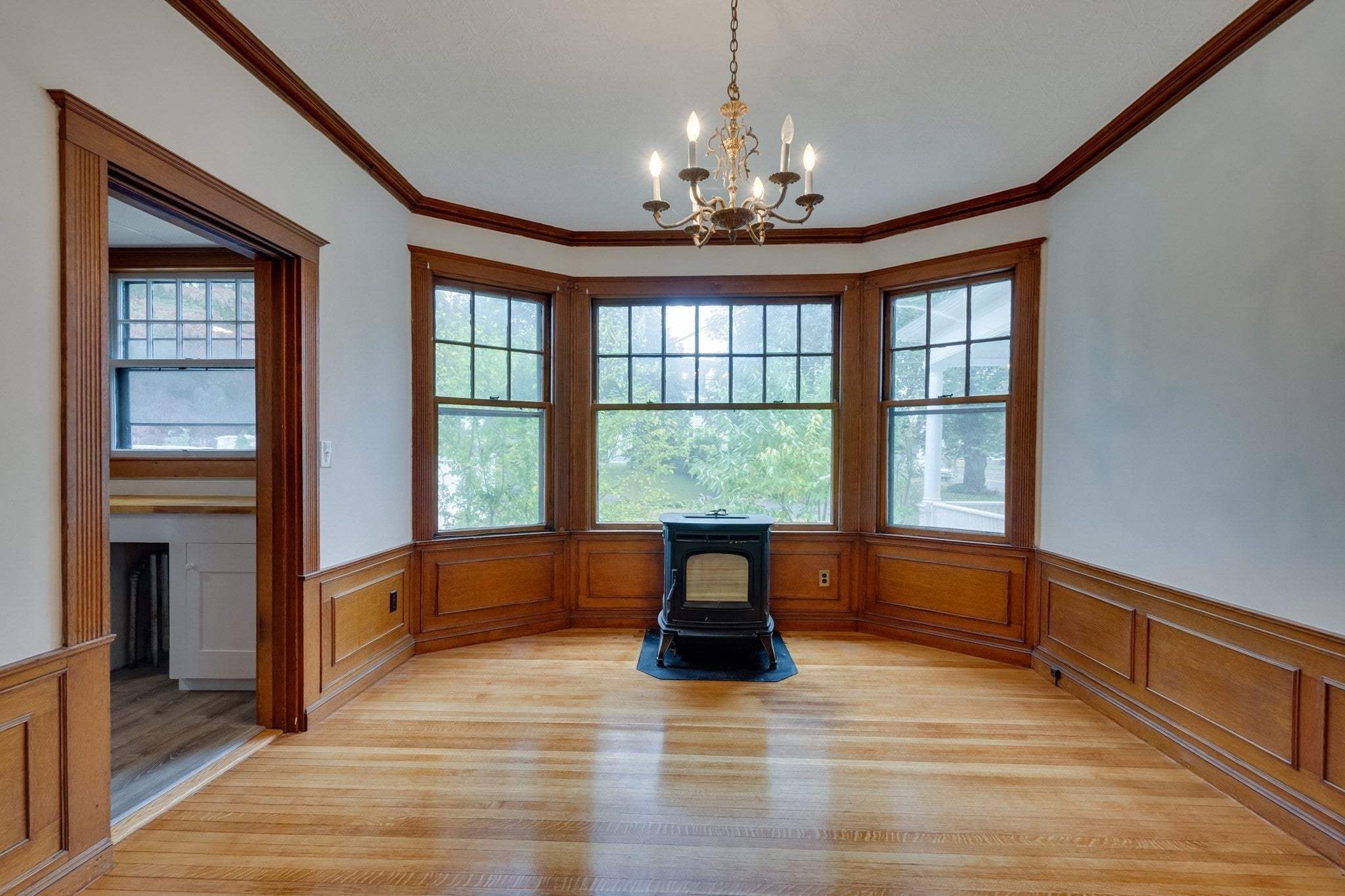 217 Lawrence St, Haverhill, MA, 217 Lawrence St, Haverhill, MA Photo #10
