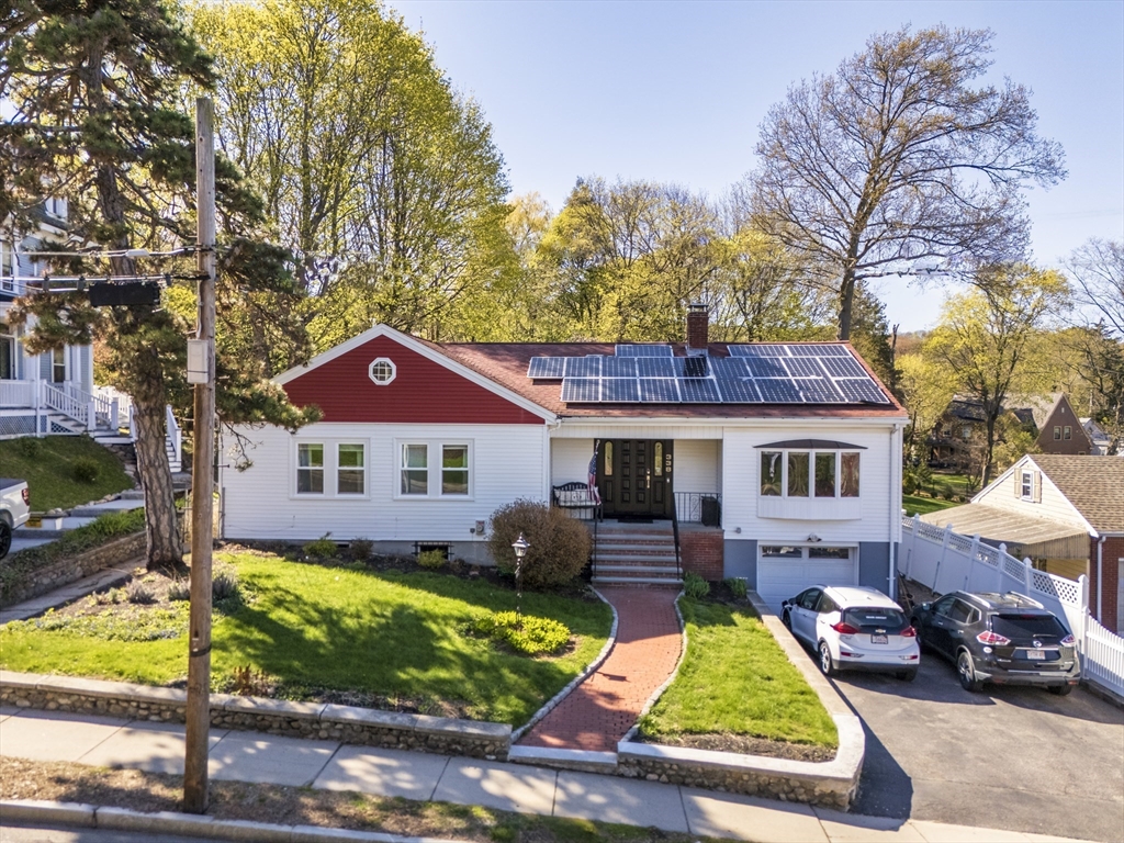 338 Waverley St 0