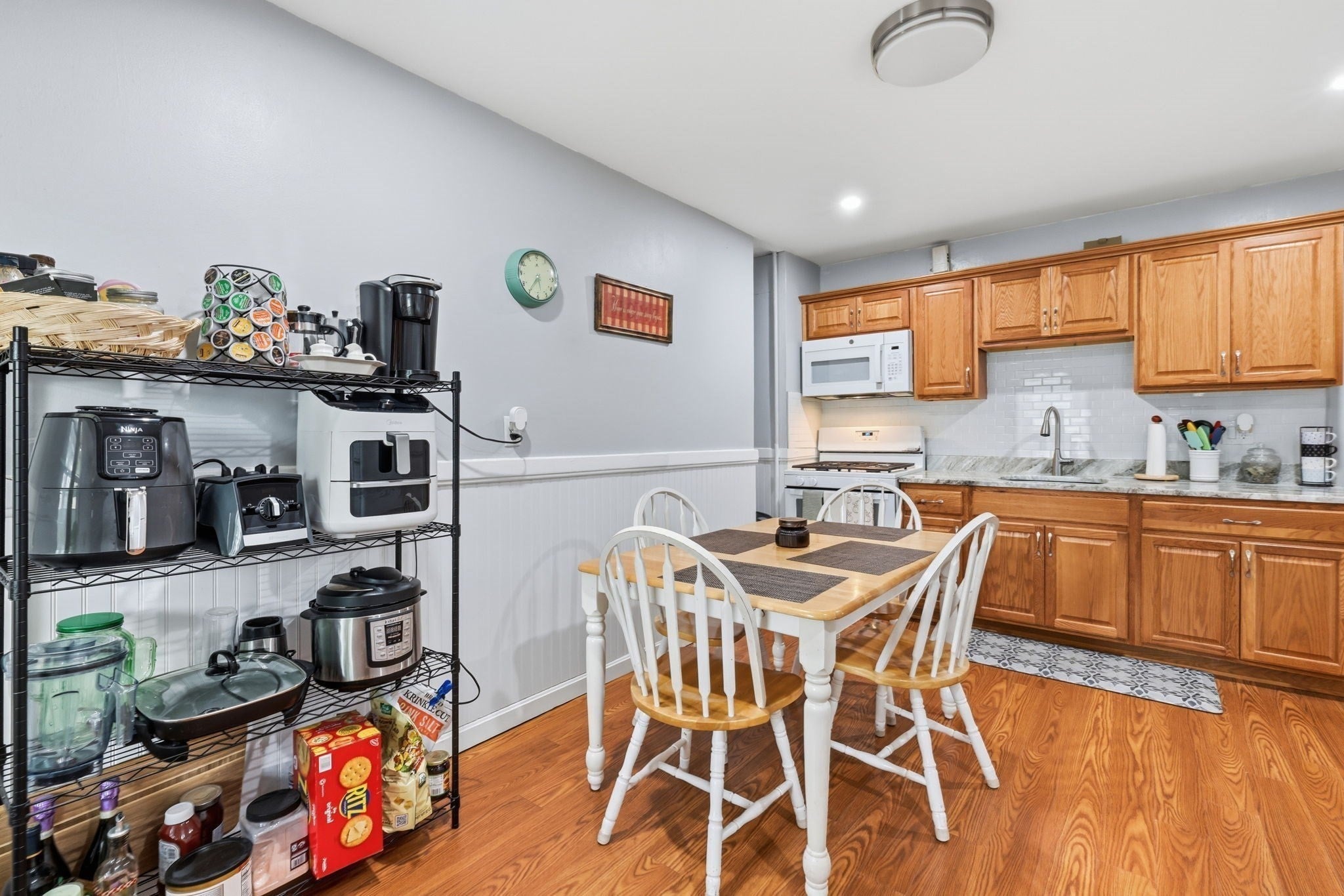 941 Lakeview Ave, Lowell, MA, 941 Lakeview Ave, Lowell, MA Photo #18