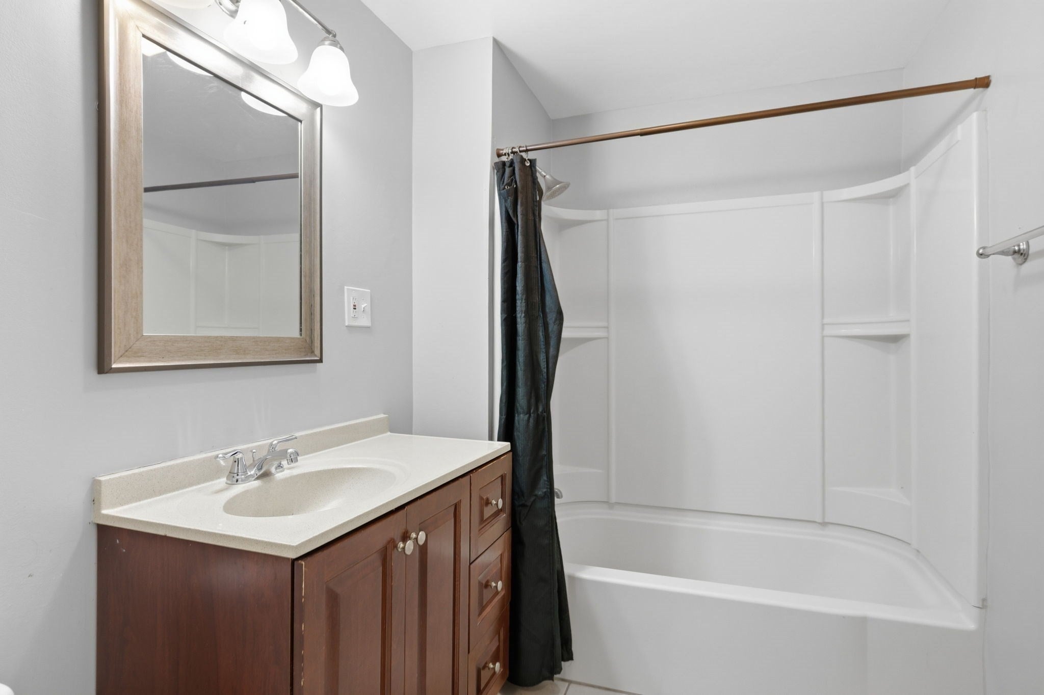 941 Lakeview Ave, Lowell, MA, 941 Lakeview Ave, Lowell, MA Photo #30
