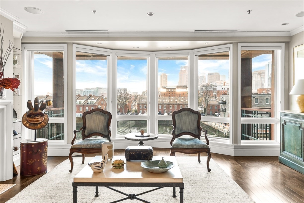 40 Battery St 306