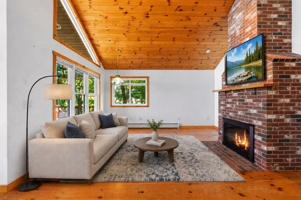 43 Salminen Drive, Leicester, MA, 43 Salminen Drive, Leicester, MA Photo #12