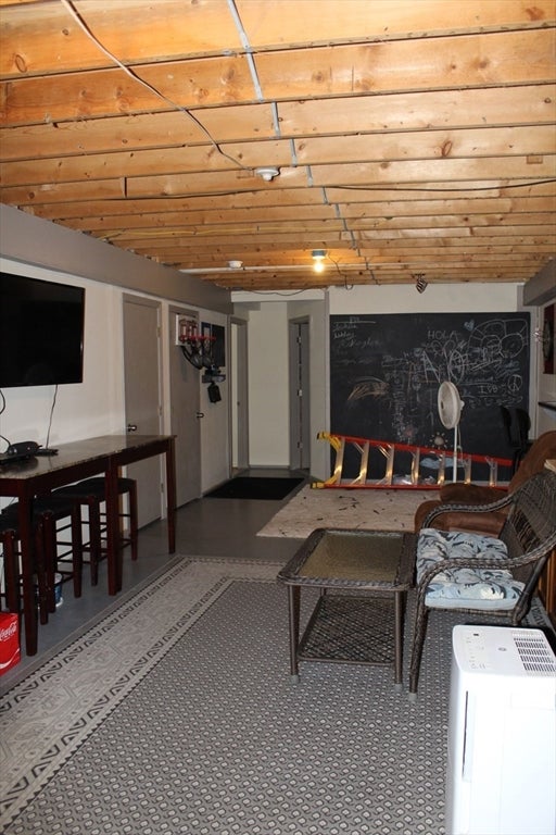5 Howard George Ct, Salisbury, MA Photo #16