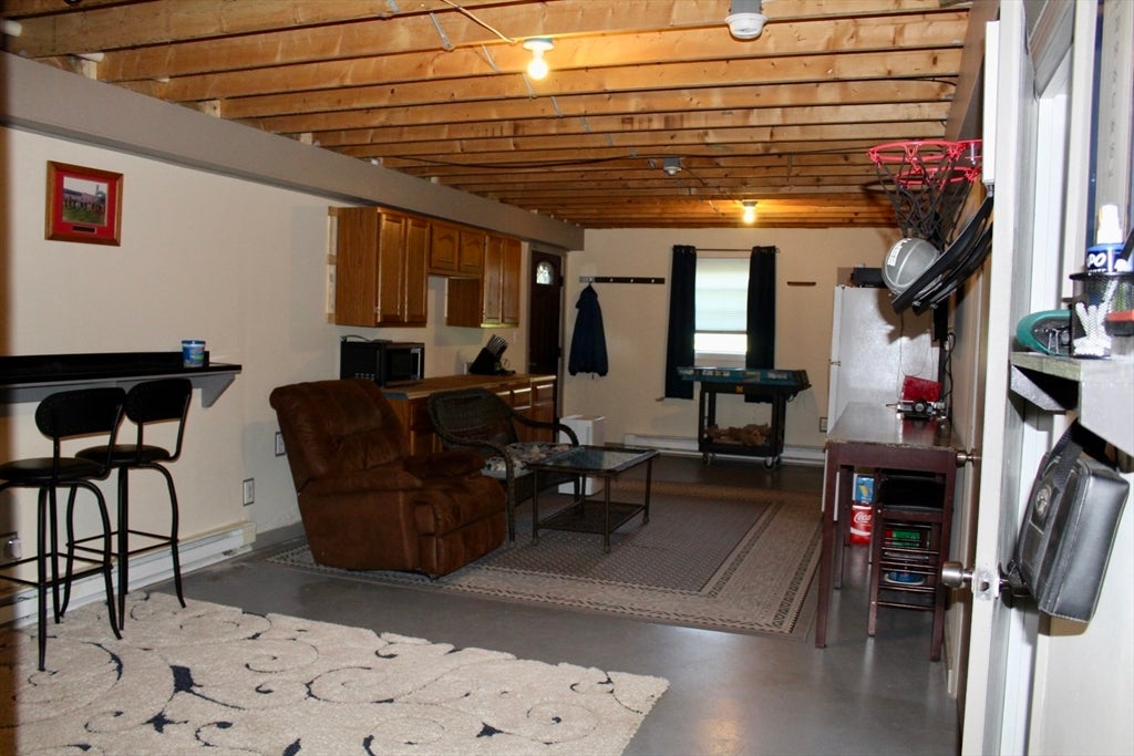 5 Howard George Ct, Salisbury, MA Photo #15