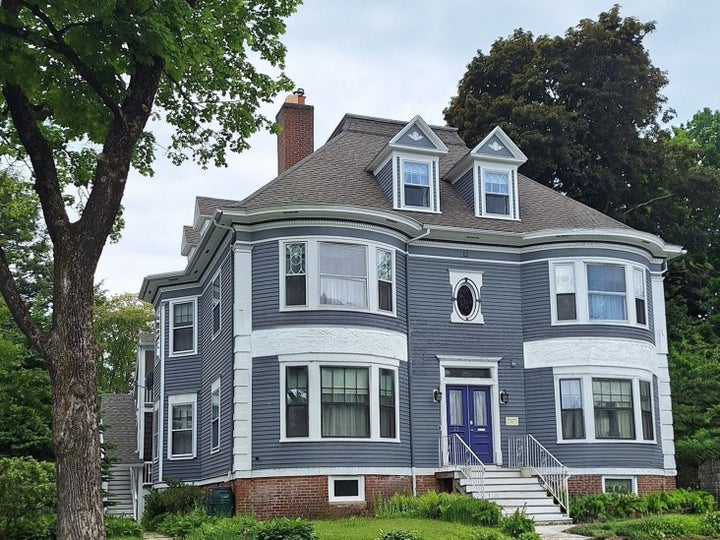 Photo 1 of 42 — 23 Germain St, Worcester, MA 01602