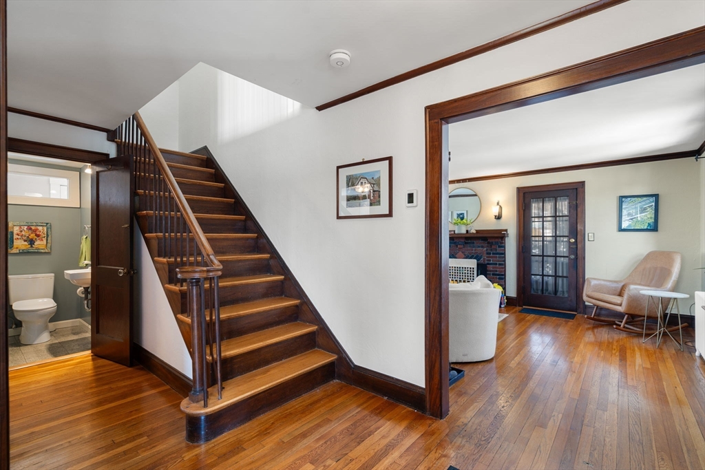 16 Richfield Rd