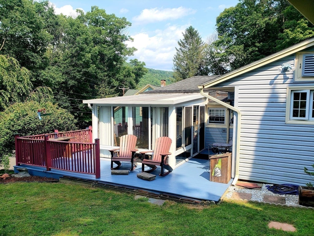 28 Hampden St, Chester, MA, 28 Hampden St, Chester, MA Photo #3