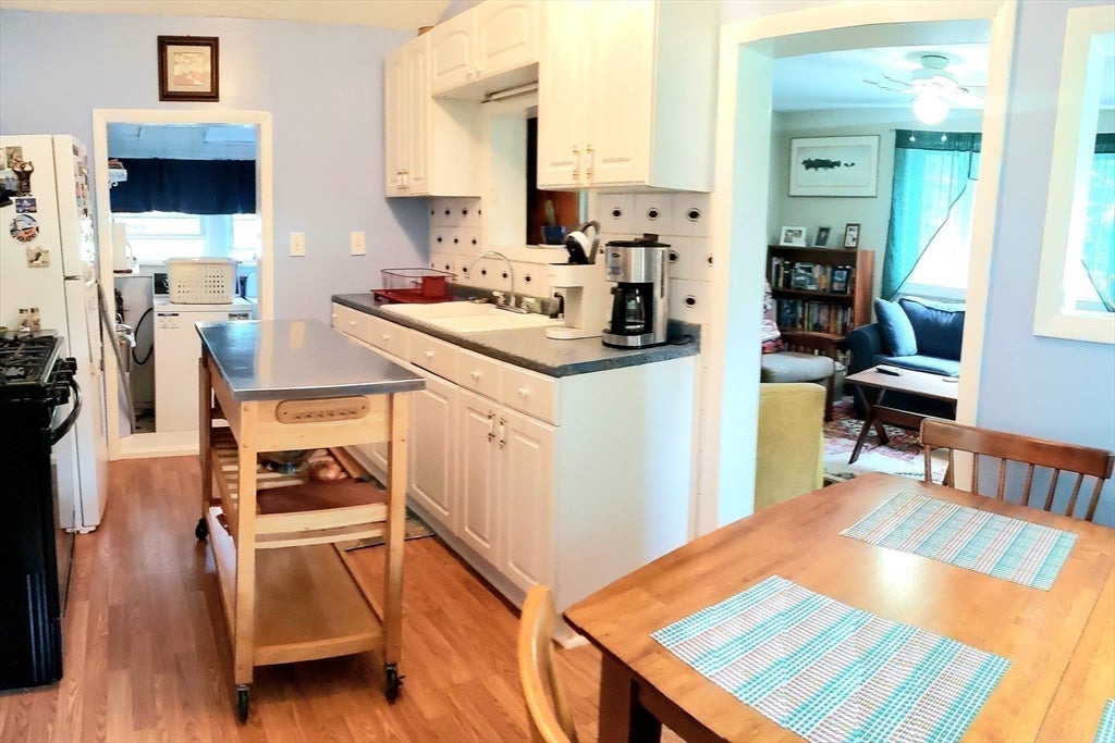 28 Hampden St, Chester, MA, 28 Hampden St, Chester, MA Photo #10