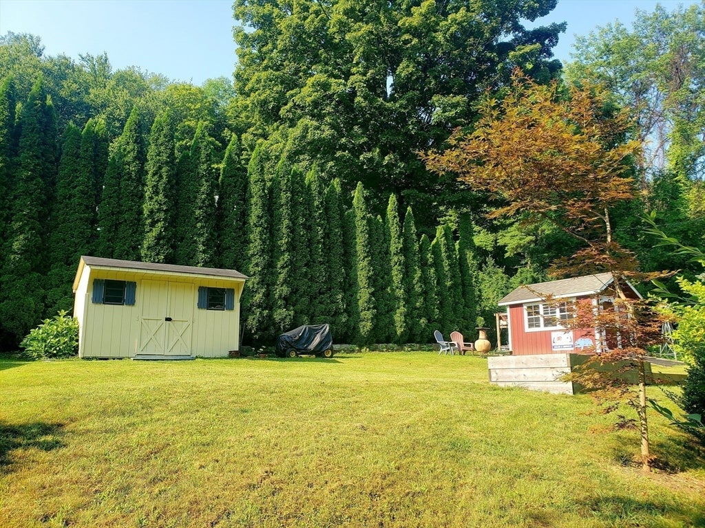 28 Hampden St, Chester, MA, 28 Hampden St, Chester, MA Photo #9