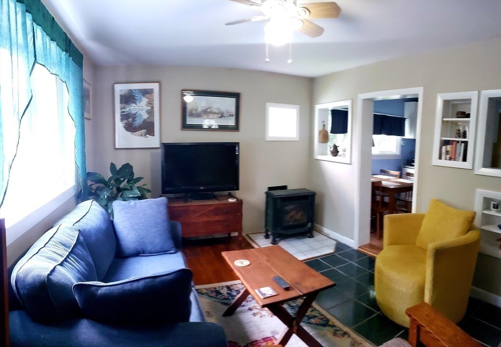 28 Hampden St, Chester, MA, 28 Hampden St, Chester, MA Photo #16