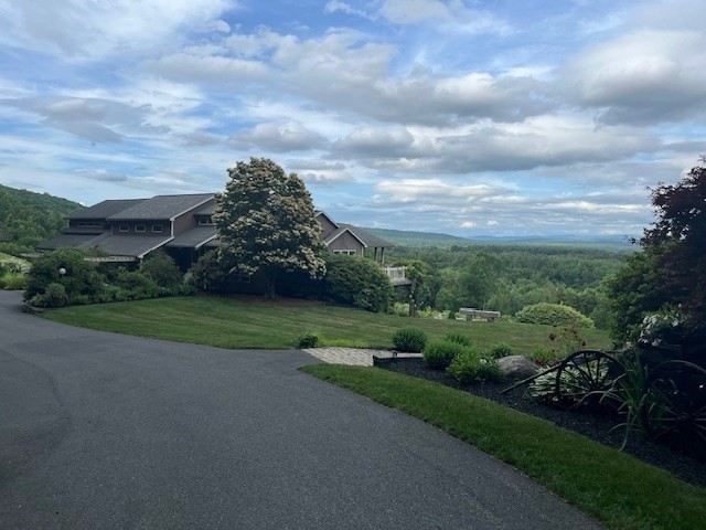 151 Smead Hill Rd