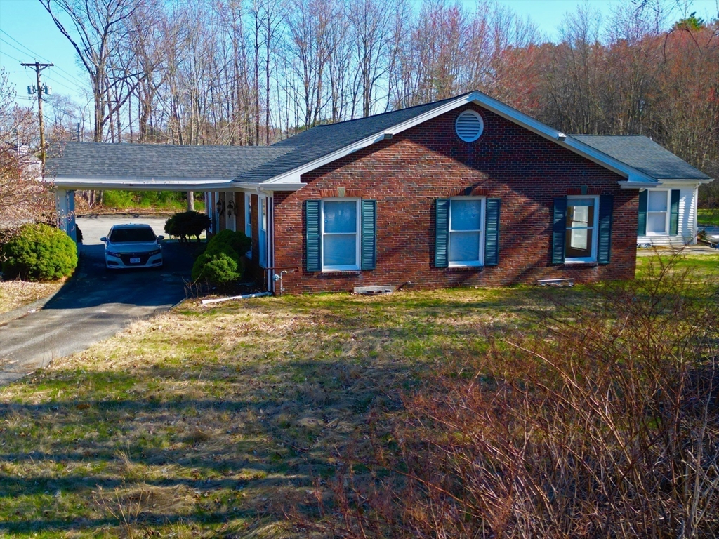 55 Lafayette Rd