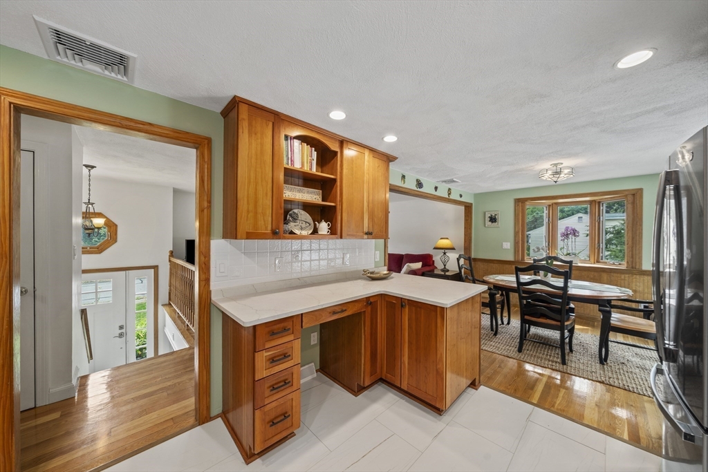 111 Zabrosky Ave