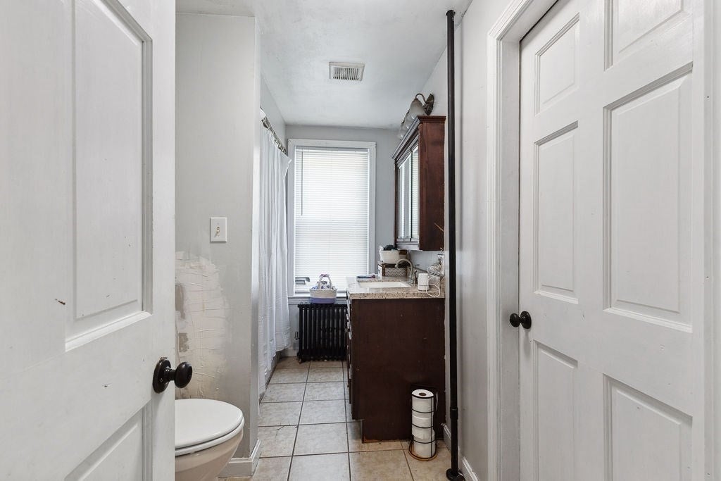 32 Park Rd #1, Brockton, MA, 32 Park Rd #1, Brockton, MA Photo #6