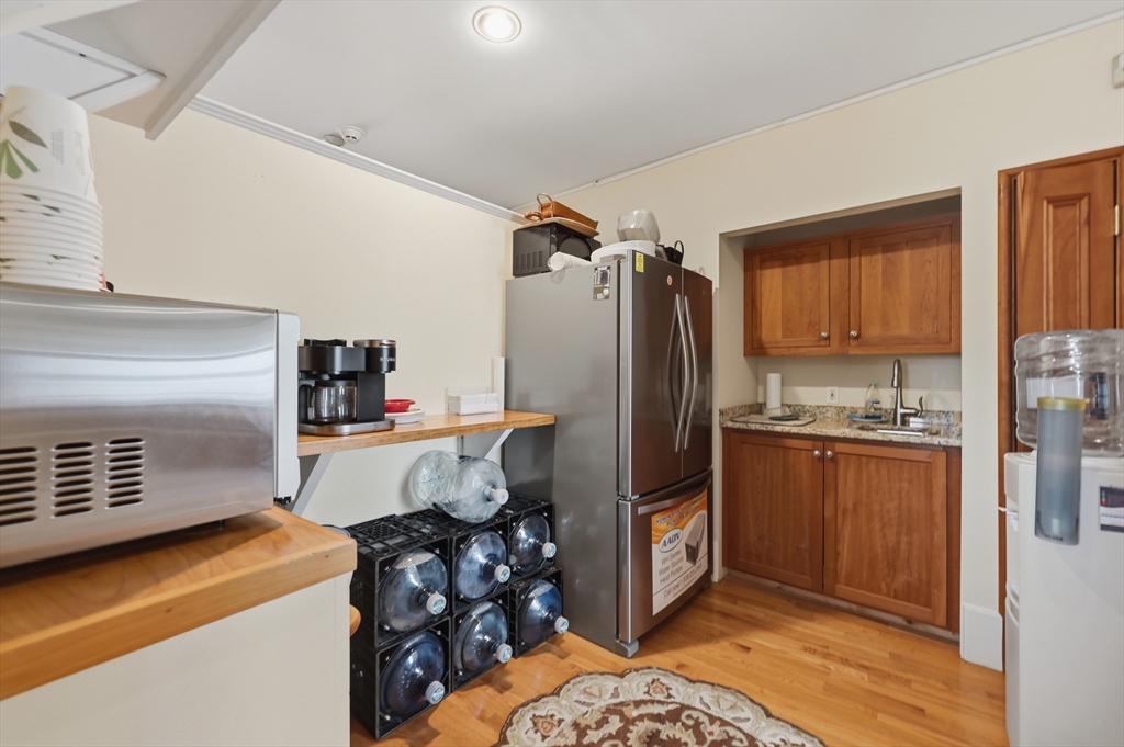 39 State St 6