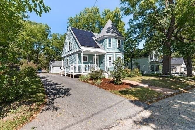 58 Church St, Chelmsford, MA Photo #2
