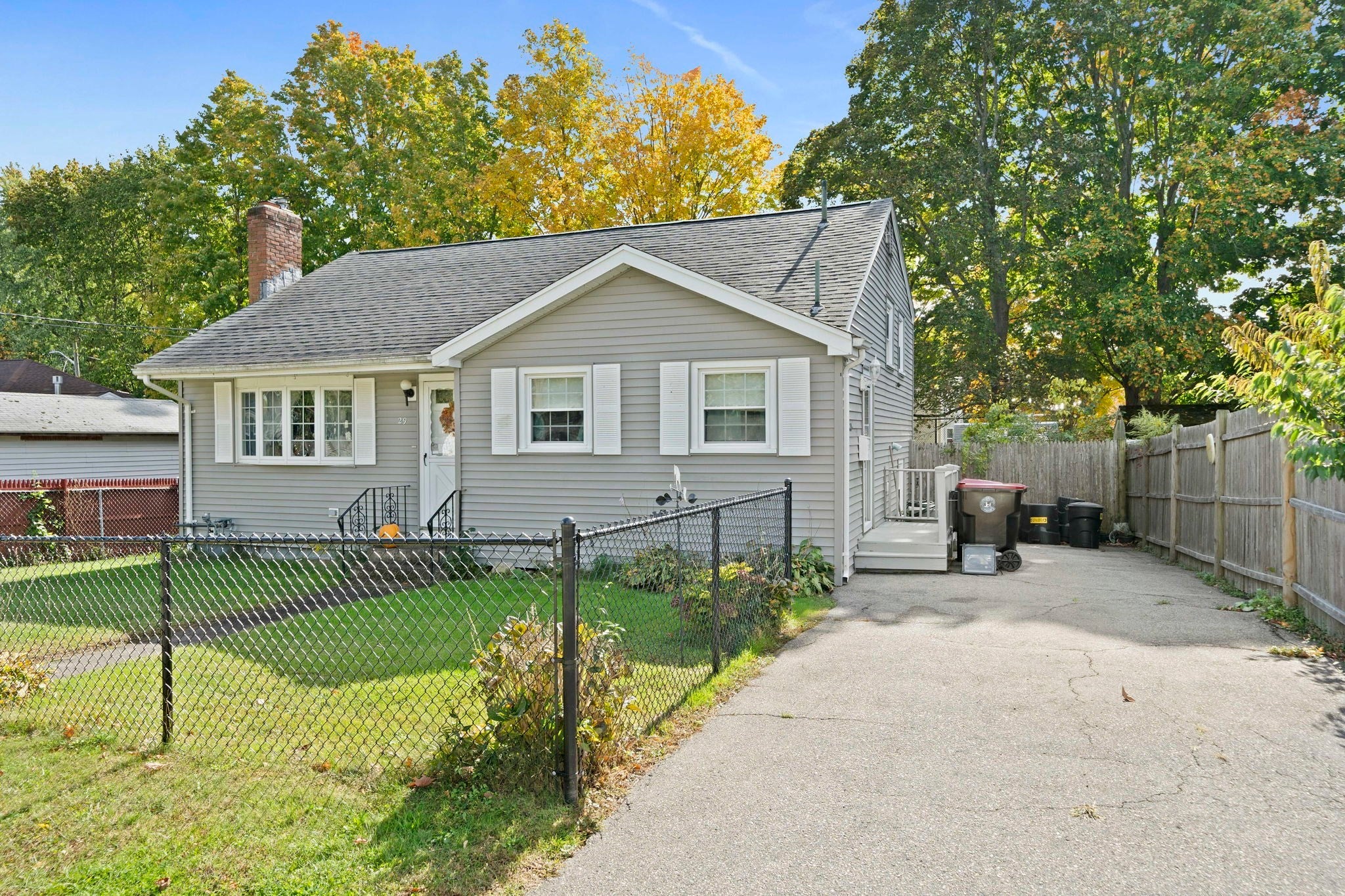 29 Aberdeen St