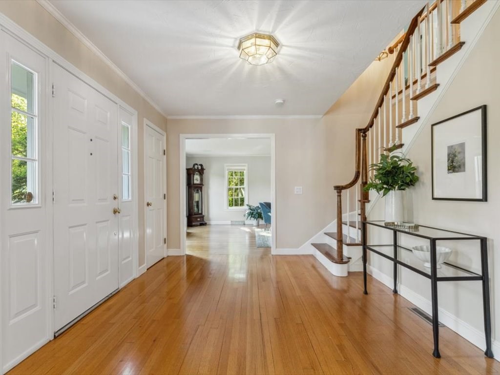 65 Farley Pond Ln