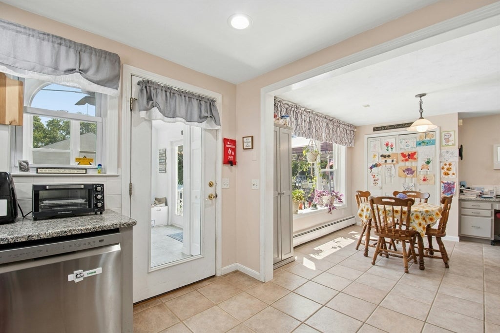 19 Lake Ave, Spencer, MA, 19 Lake Ave, Spencer, MA Photo #8