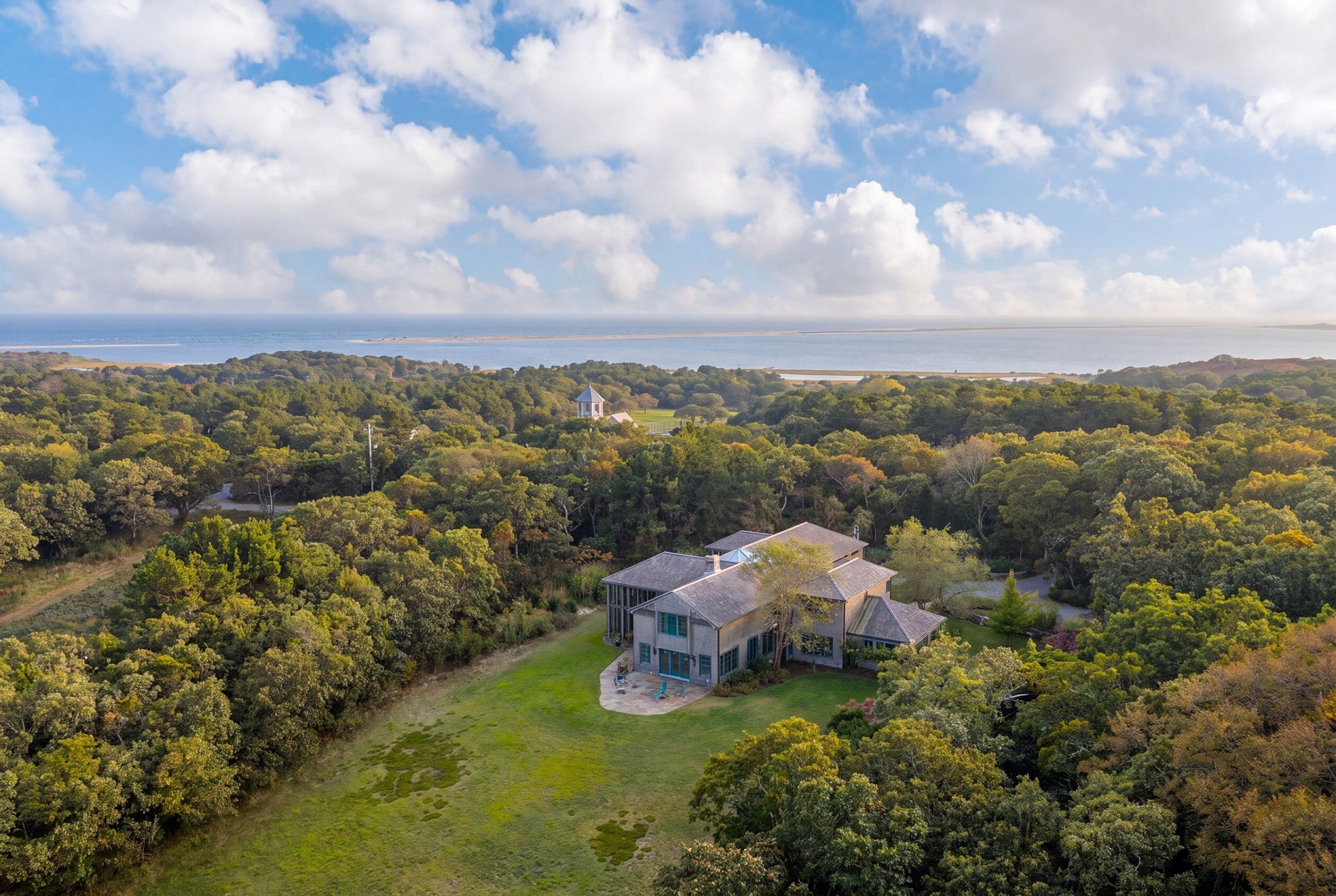 4 Garrett Way, Edgartown, MA Photo #2