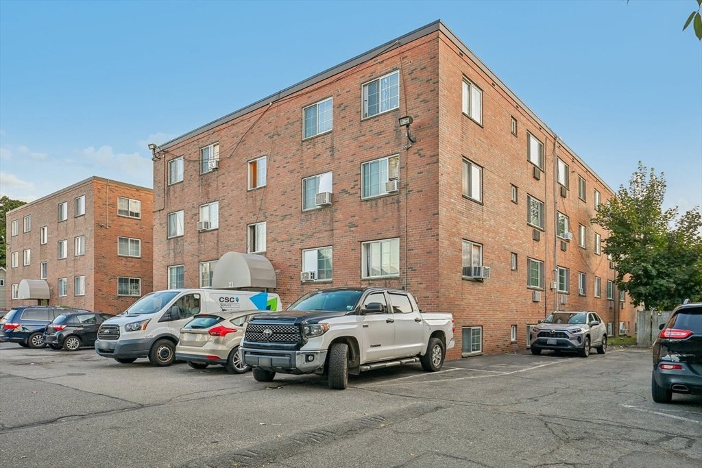 21 Staples Ave #23, Everett, MA Photo #19
