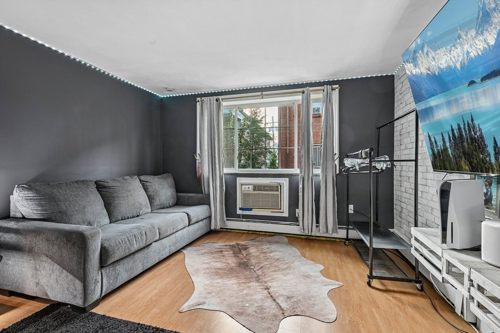 21 Staples Ave #23, Everett, MA Photo #5