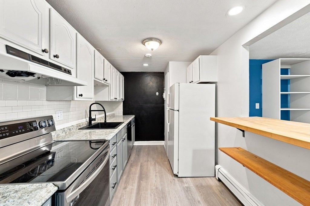 74 Springvale Ave 1