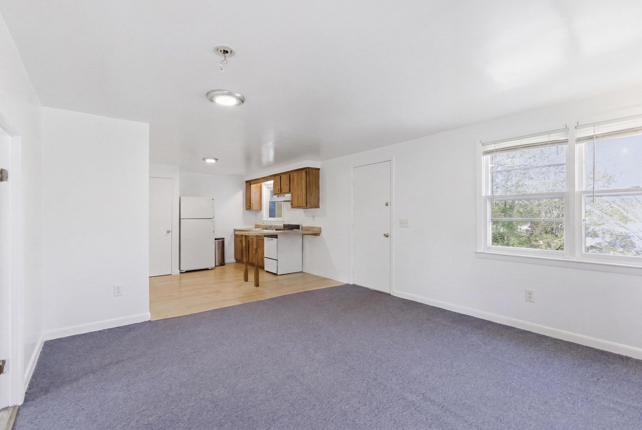 196 Highland St 3
