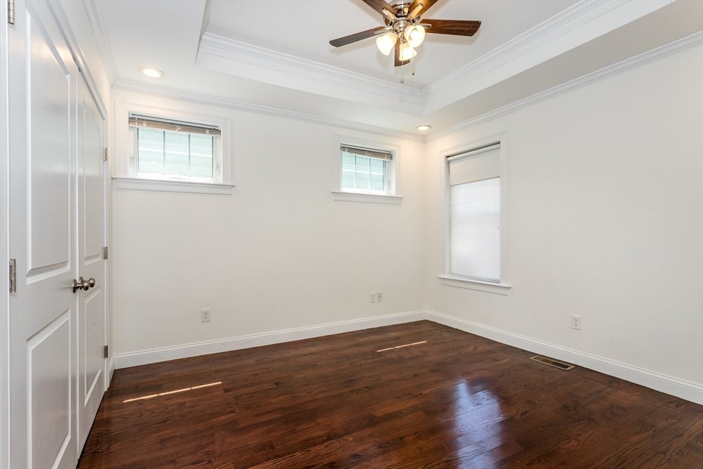 18 Kittredge St #1, Boston, MA Photo #9