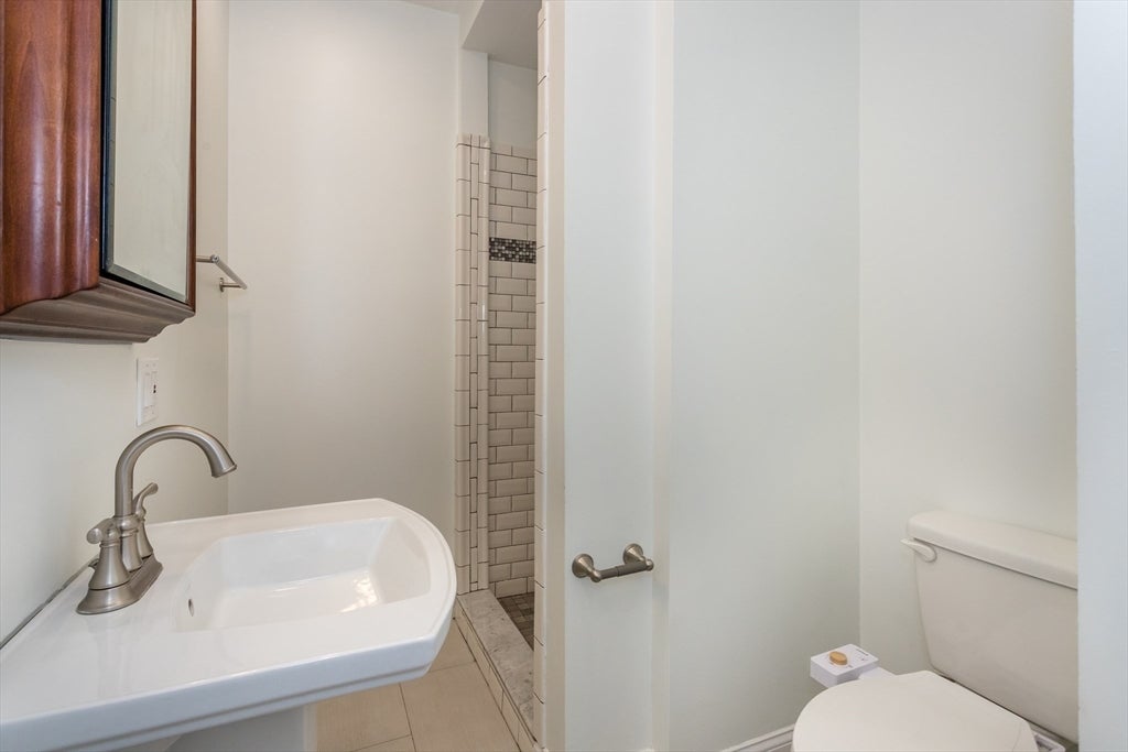 18 Kittredge St #1, Boston, MA Photo #18