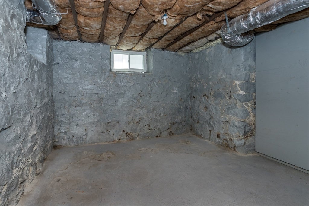 18 Kittredge St #1, Boston, MA Photo #15