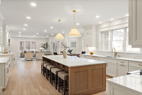 96 Independence Rd Concord MA 01742