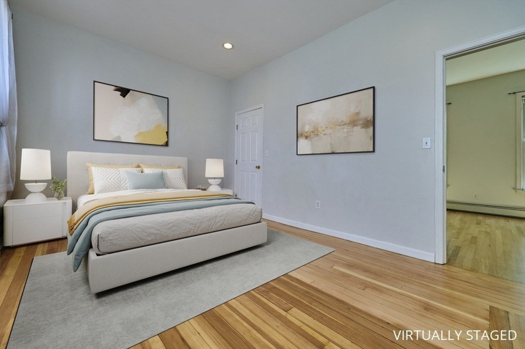220 Windsor St 1