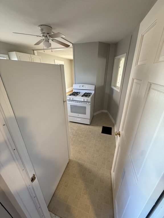 17 Alice Ave, Lynn, MA Photo #11
