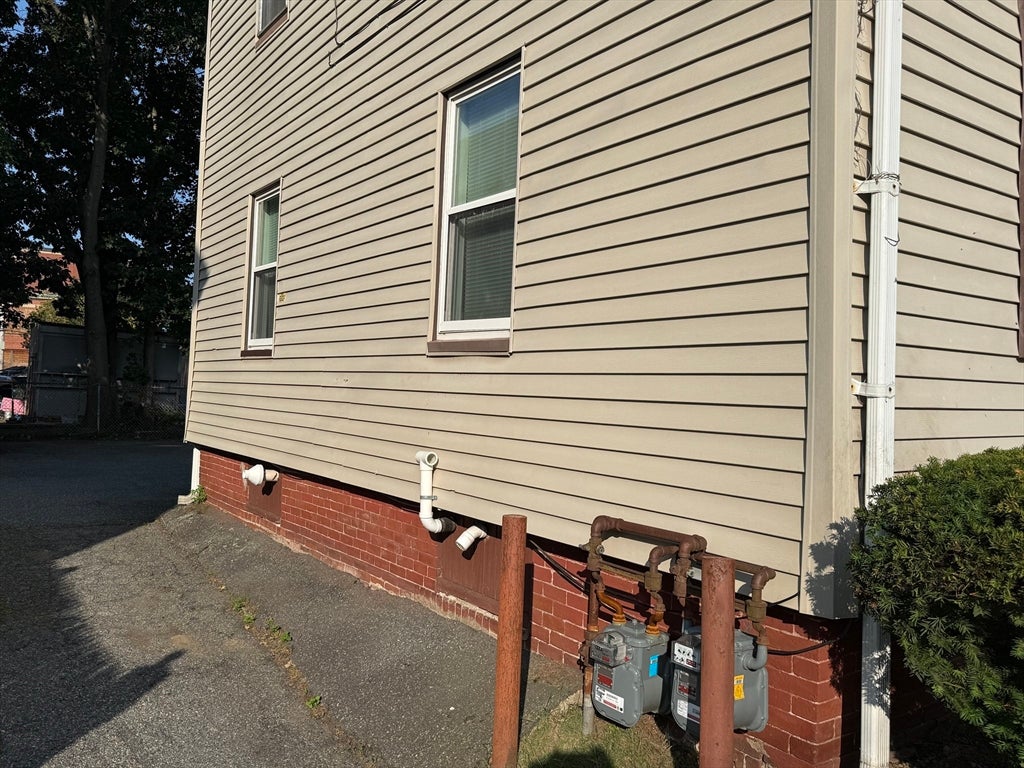 17 Alice Ave, Lynn, MA Photo #3