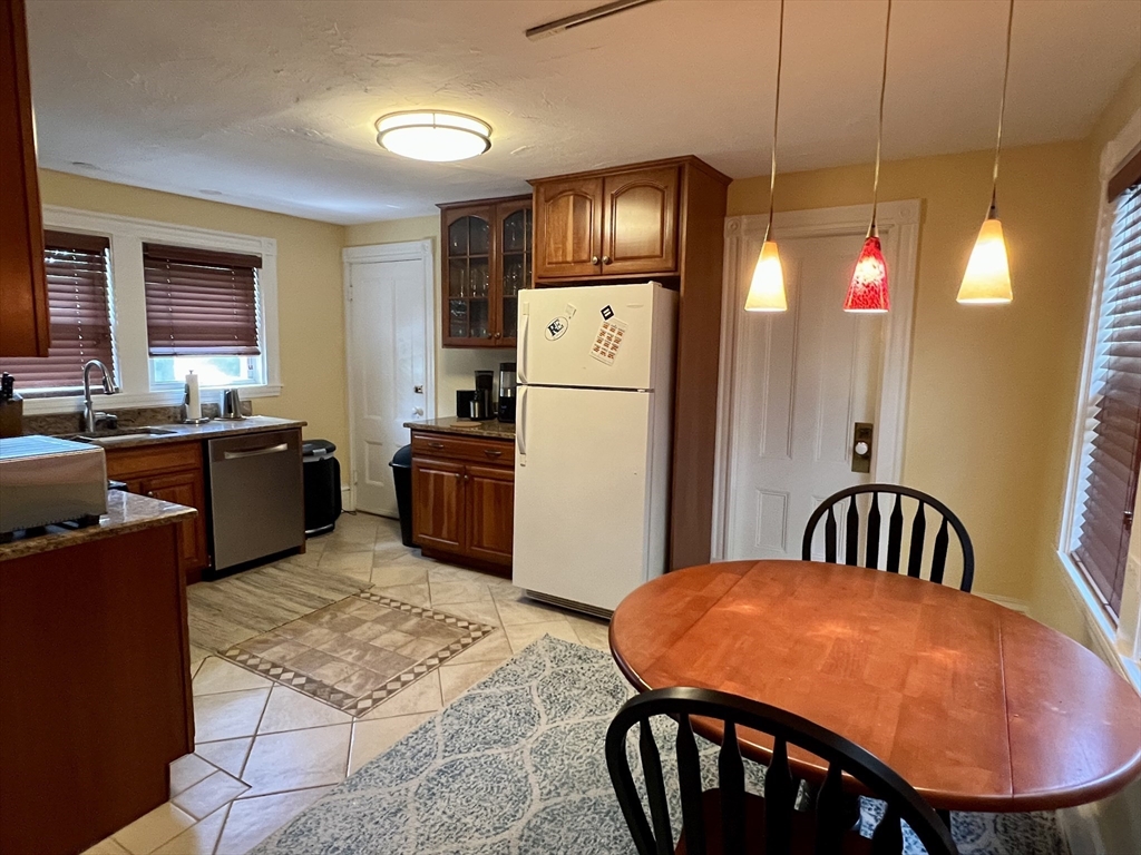 8 Morse Ave 2