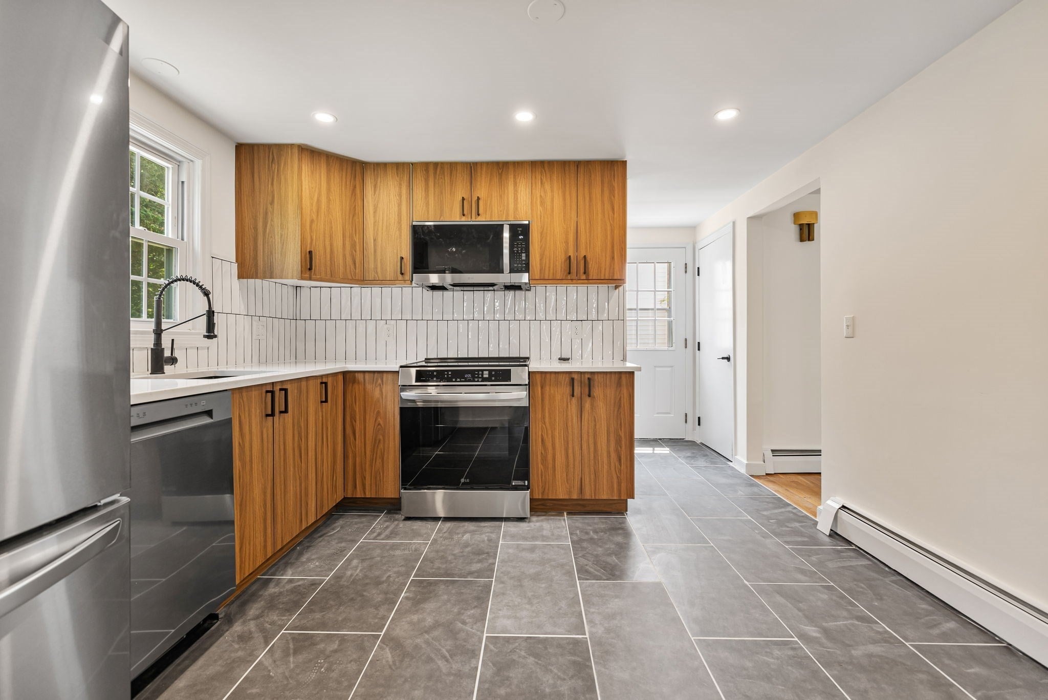 194 Glenellen Rd, Boston, MA, 194 Glenellen Rd, Boston, MA Photo #3