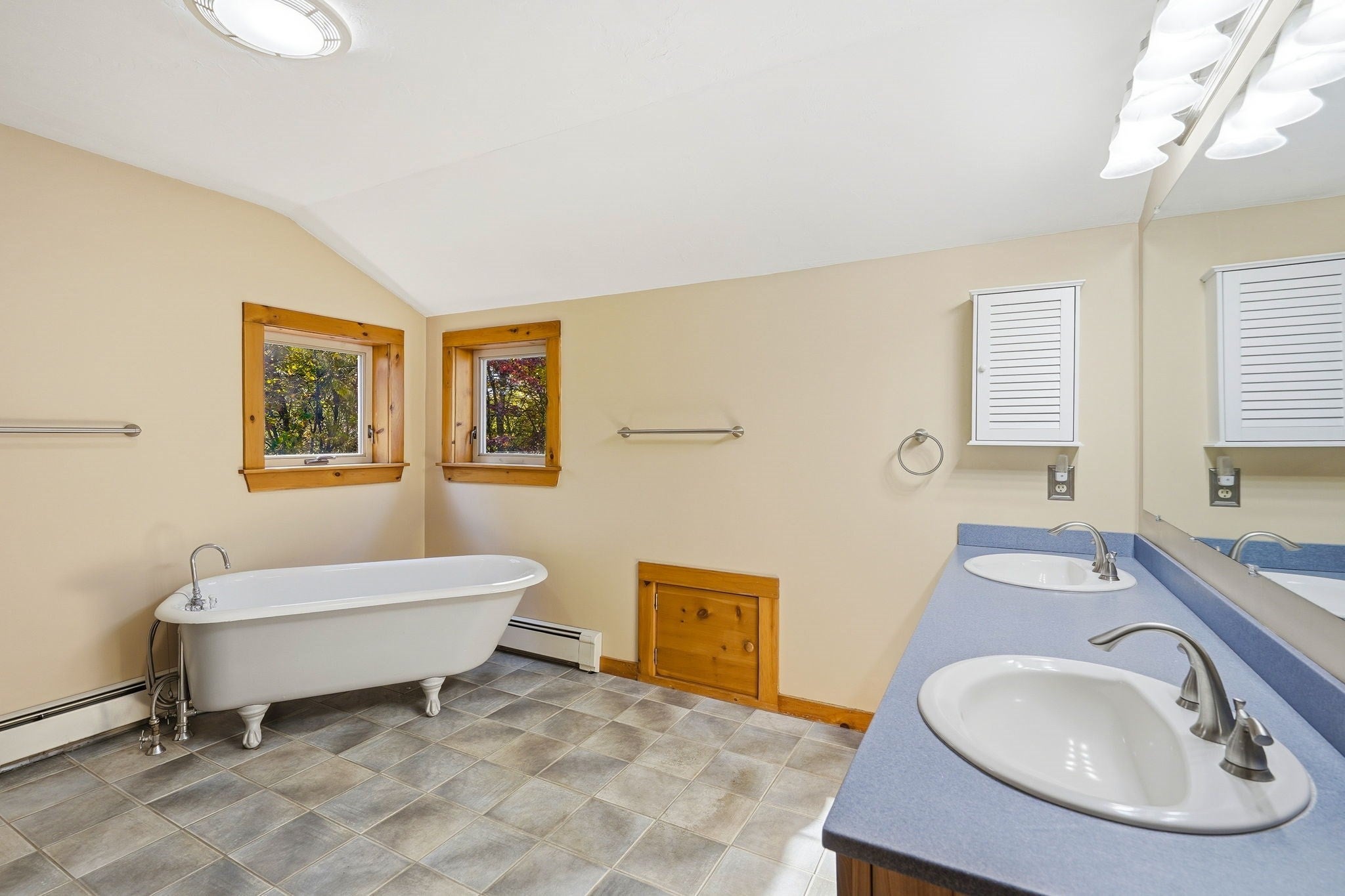 146 Heald Street, Pepperell, MA, 146 Heald Street, Pepperell, MA Photo #23