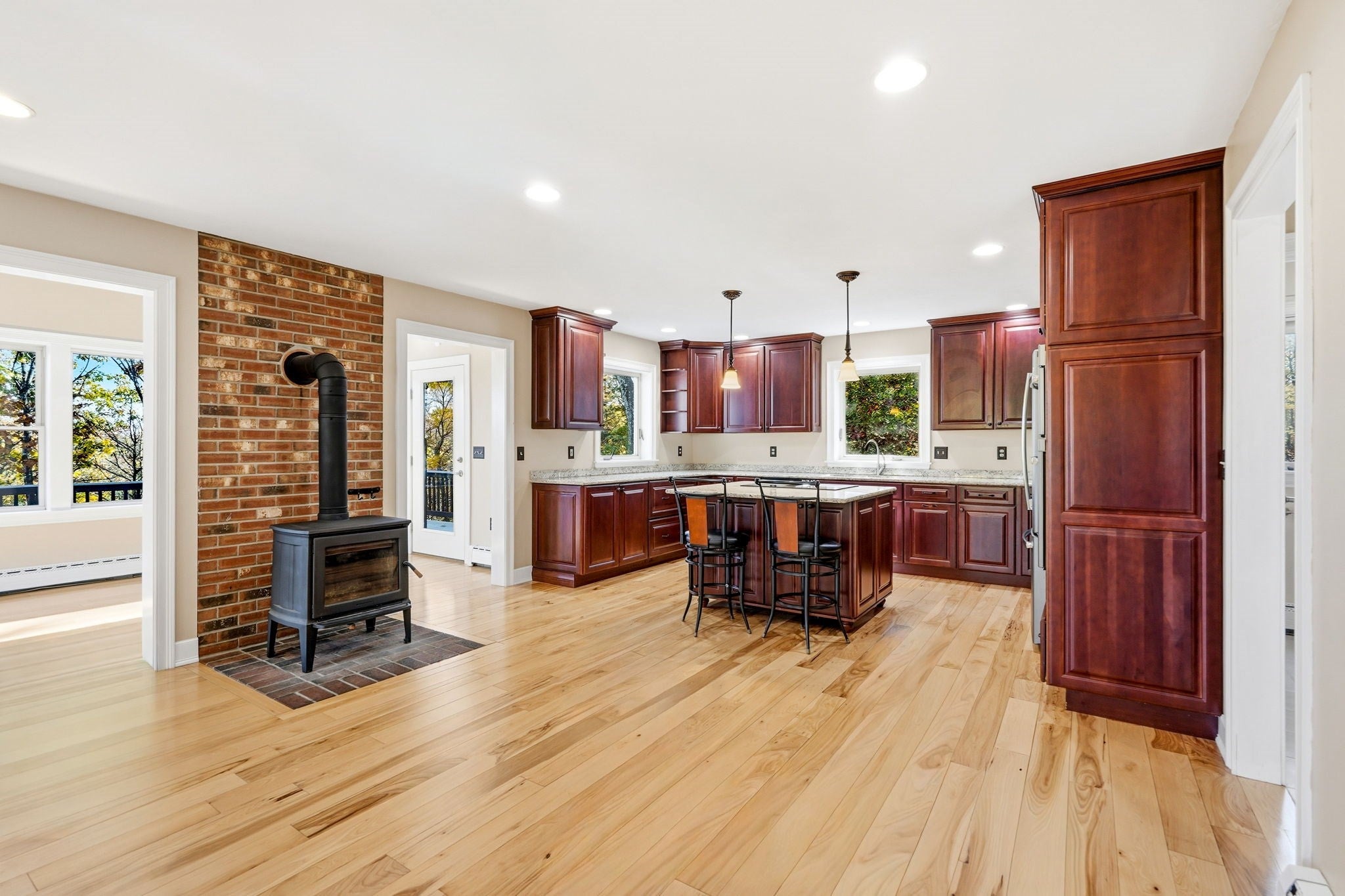 146 Heald Street, Pepperell, MA, 146 Heald Street, Pepperell, MA Photo #7