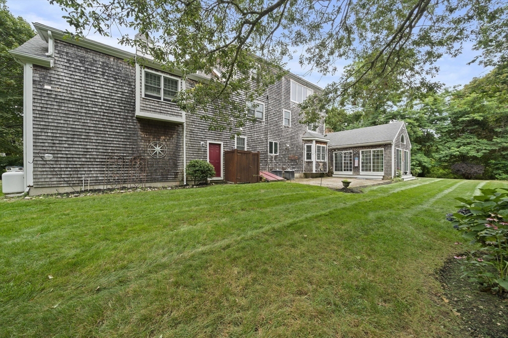 46 James Way