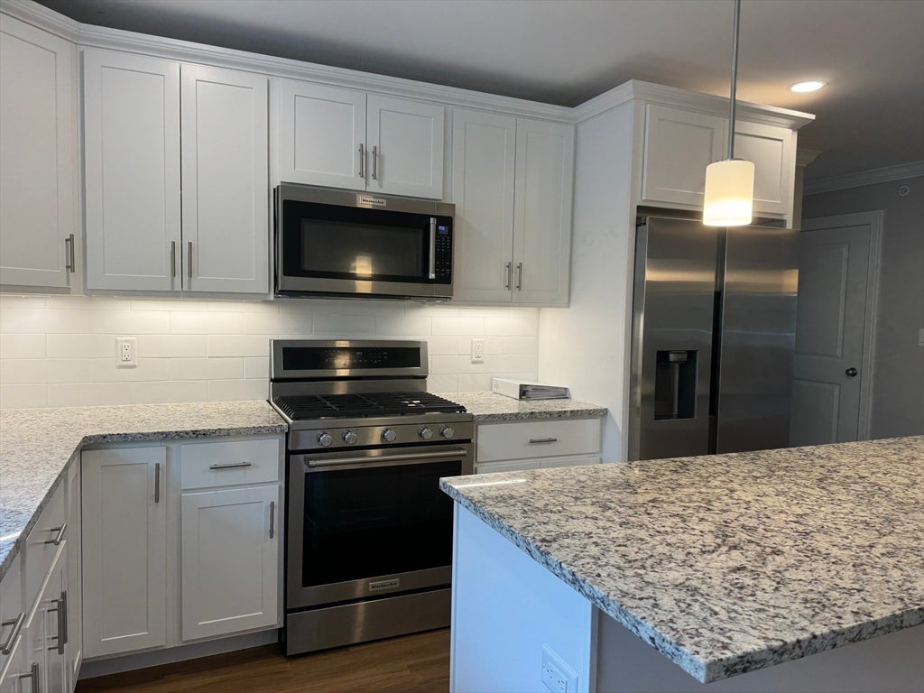 165 Cambridge Rd #17, Woburn, MA, 165 Cambridge Rd #17, Woburn, MA Photo #4