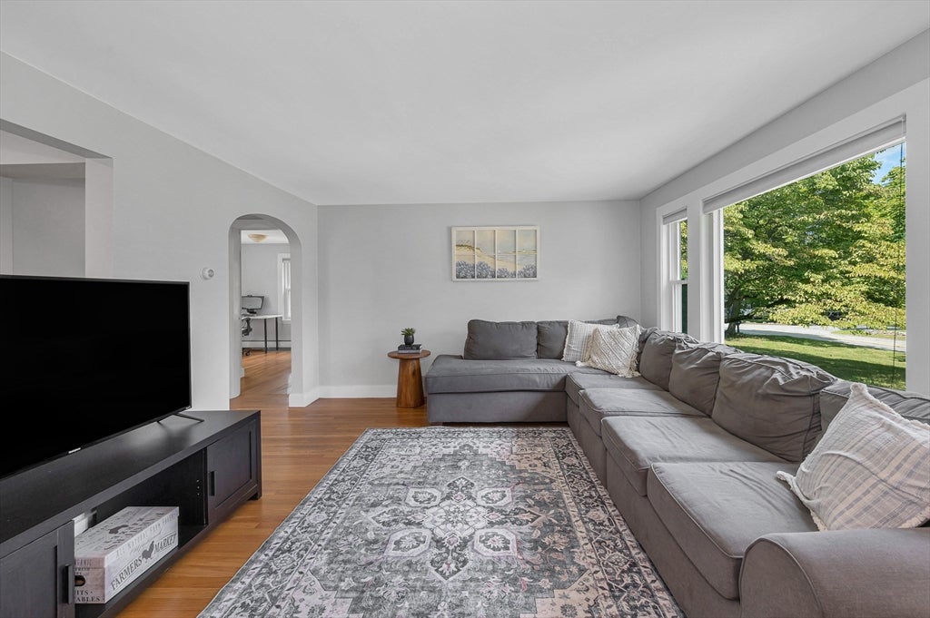 24 Ballardvale St, Wilmington, MA, 24 Ballardvale St, Wilmington, MA Photo #4