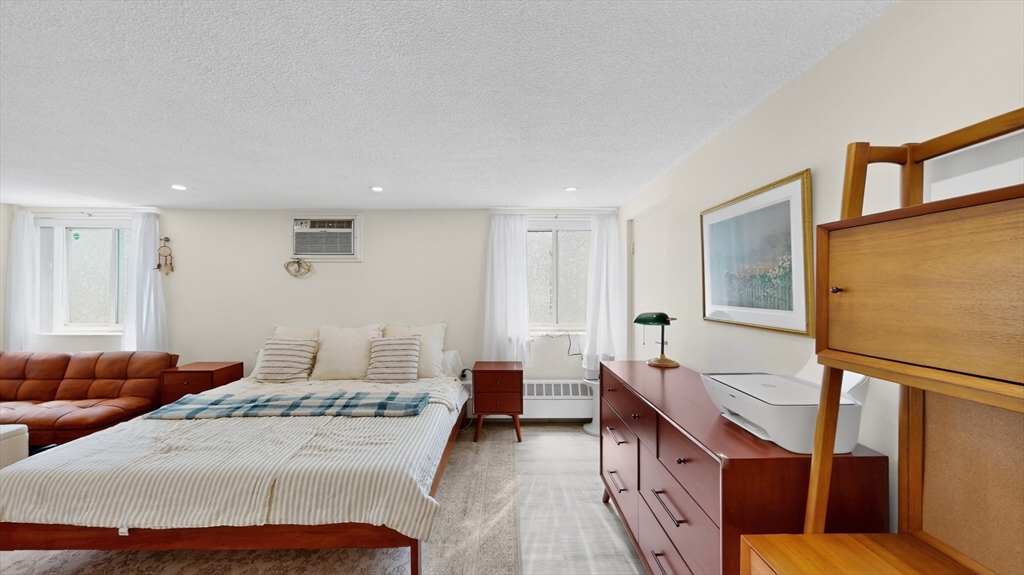 300 Park Terrace Dr 303