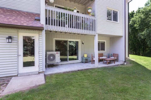 Photo of 802 Franklin Crossing #802, Franklin, MA 02038 (MLS # 73576187)