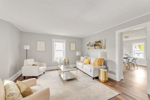 41 Mount Hope Street Boston MA 02131