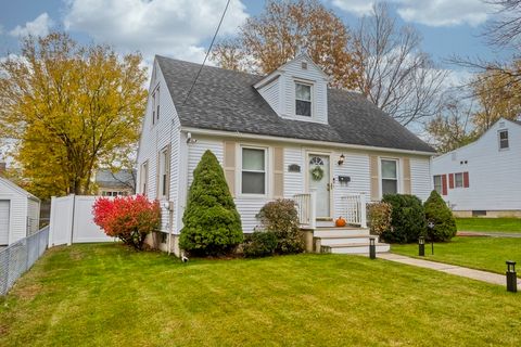 Photo of 91 Lancaster St, Springfield, MA 01118 (MLS # 73452302)