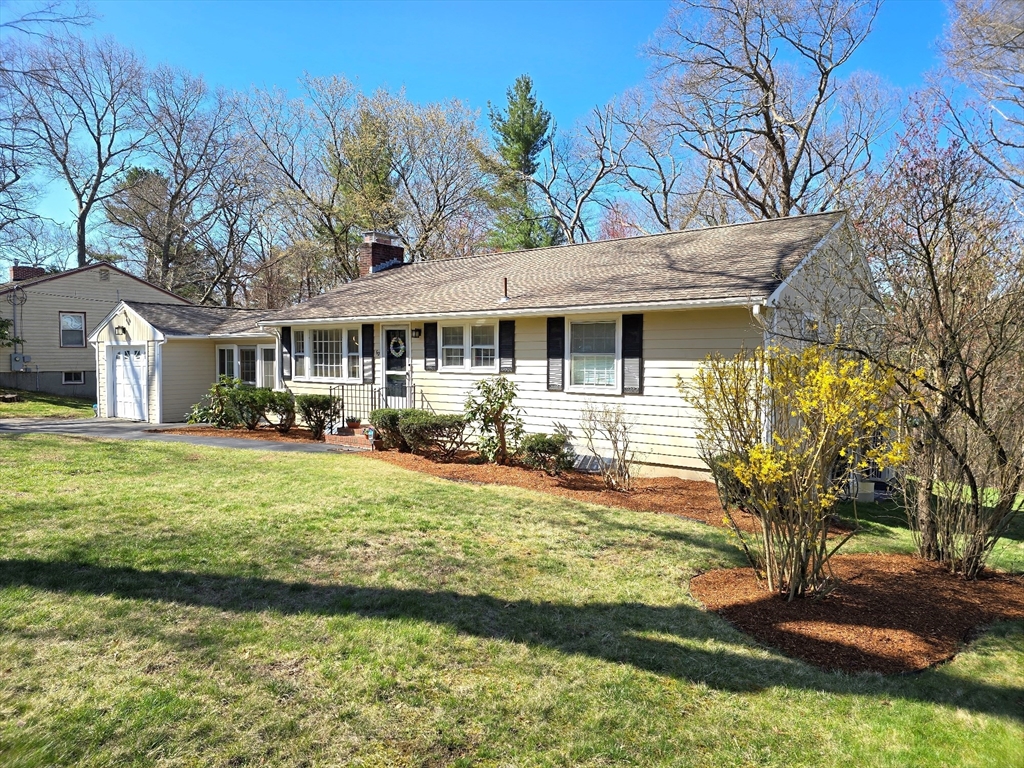 62 Hilldale Rd