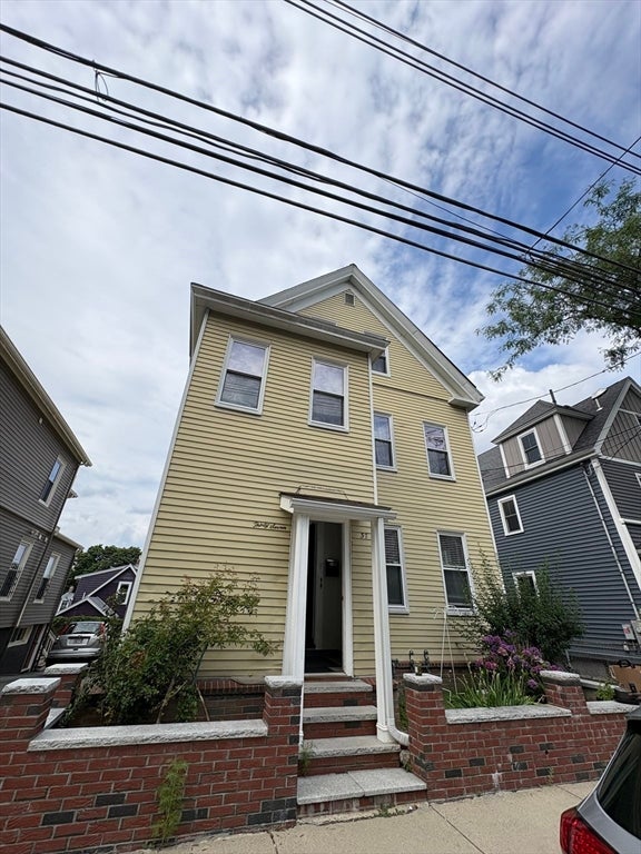 37 Madison ST #1, Somerville, MA Photo #20