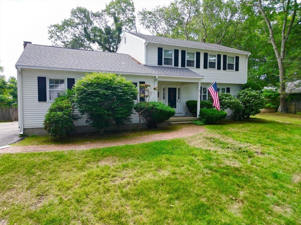 10 Nixon Ave